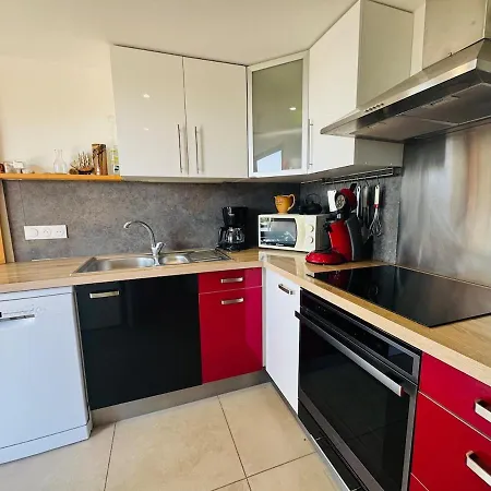 Сasa de vacaciones Maison Dans Domaine Avec Piscine Collective